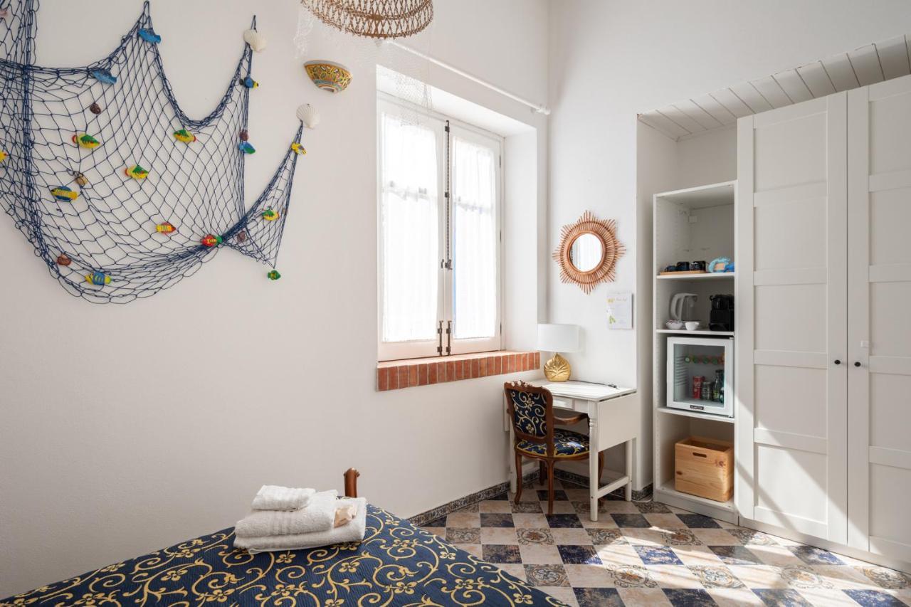 Bed & Breakfast Vfh Flavia Eco - 50 Metri Dal Mare 5*