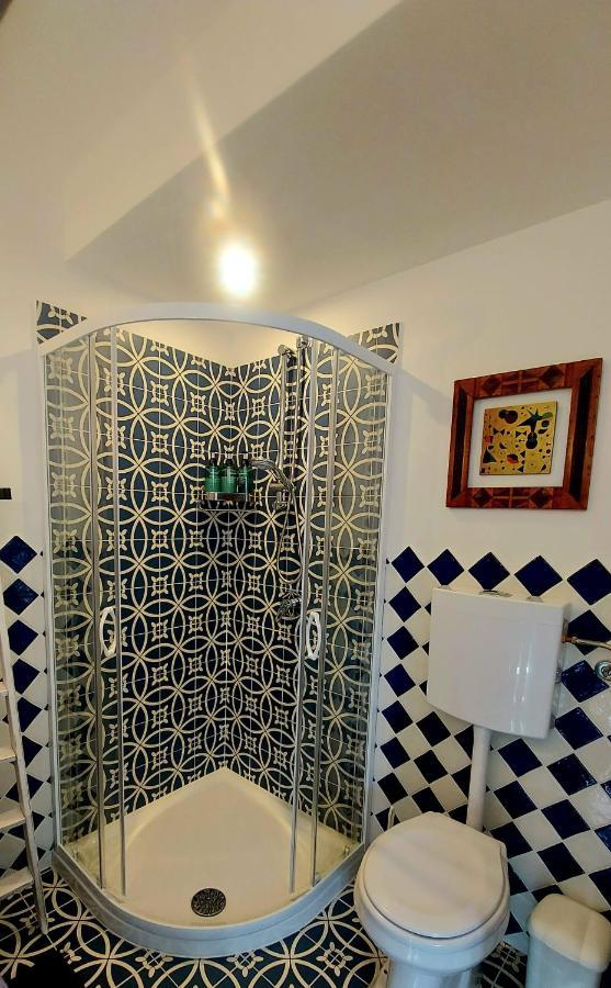 Bed & Breakfast Vfh Flavia Eco - 50 Metri Dal Mare 5*