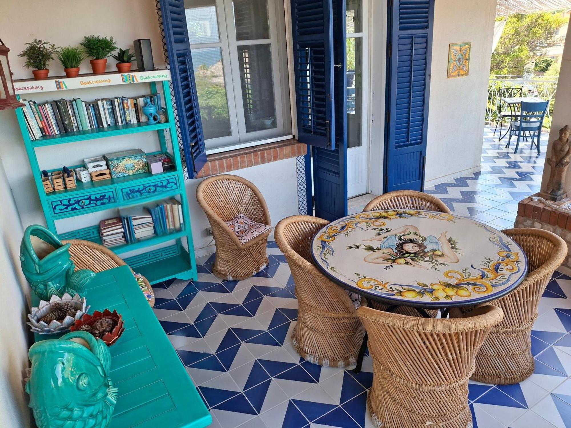Bed & Breakfast Vfh Flavia Eco - 50 Metri Dal Mare
